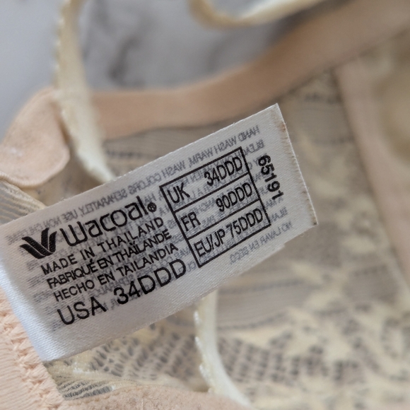 Wacoal Embrace Lace Underwire Bra size 34DDD. 65191 - Picture 4 of 5